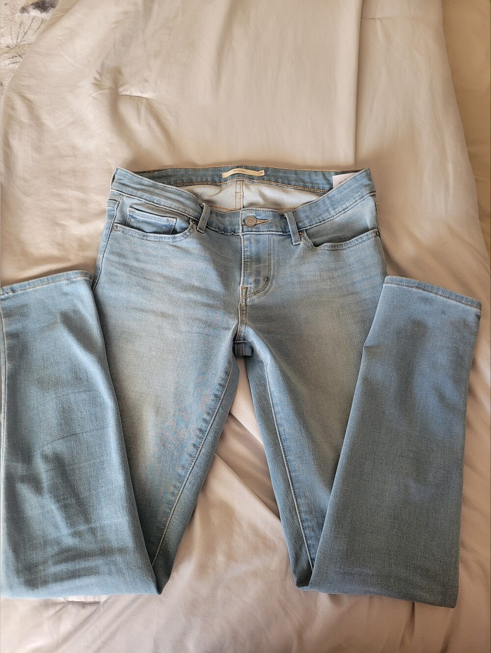 Levi's Women's Light Blue Skinny Jeans